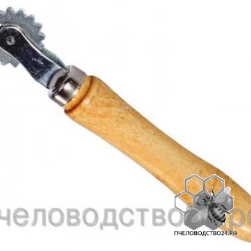 Каток для наващивания рамок с деревянной ручкой и оцинкованной шпорой